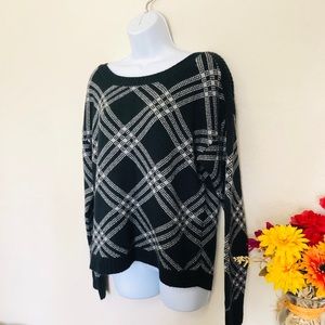 Black and gray sweater